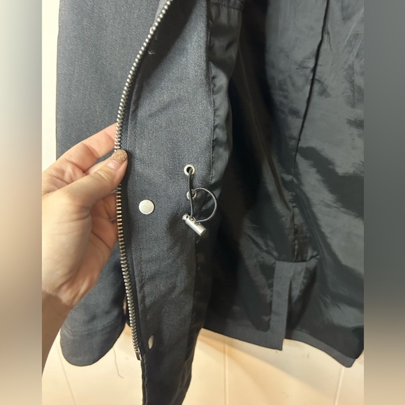 ZARA Man, Size M, black rain jacket, thick/heavy, full front zip, hidden hood - Picture 11 of 14